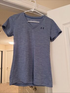 Under Armour Light Blue Heathered V-Neck Performance Tee